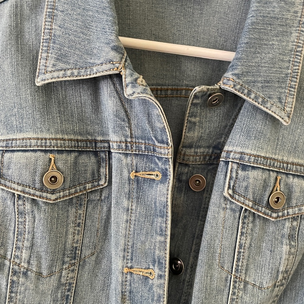 Jean Jacket - Picture 4 of 4